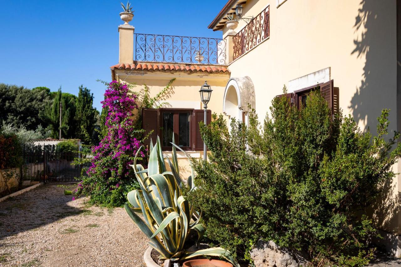 Appartamento Villa Matone โกรตาเฟราตา ภายนอก รูปภาพ